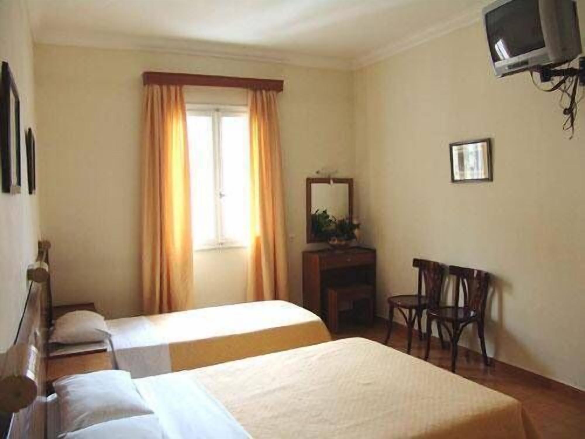 Hotel Rio Athena Ruang foto