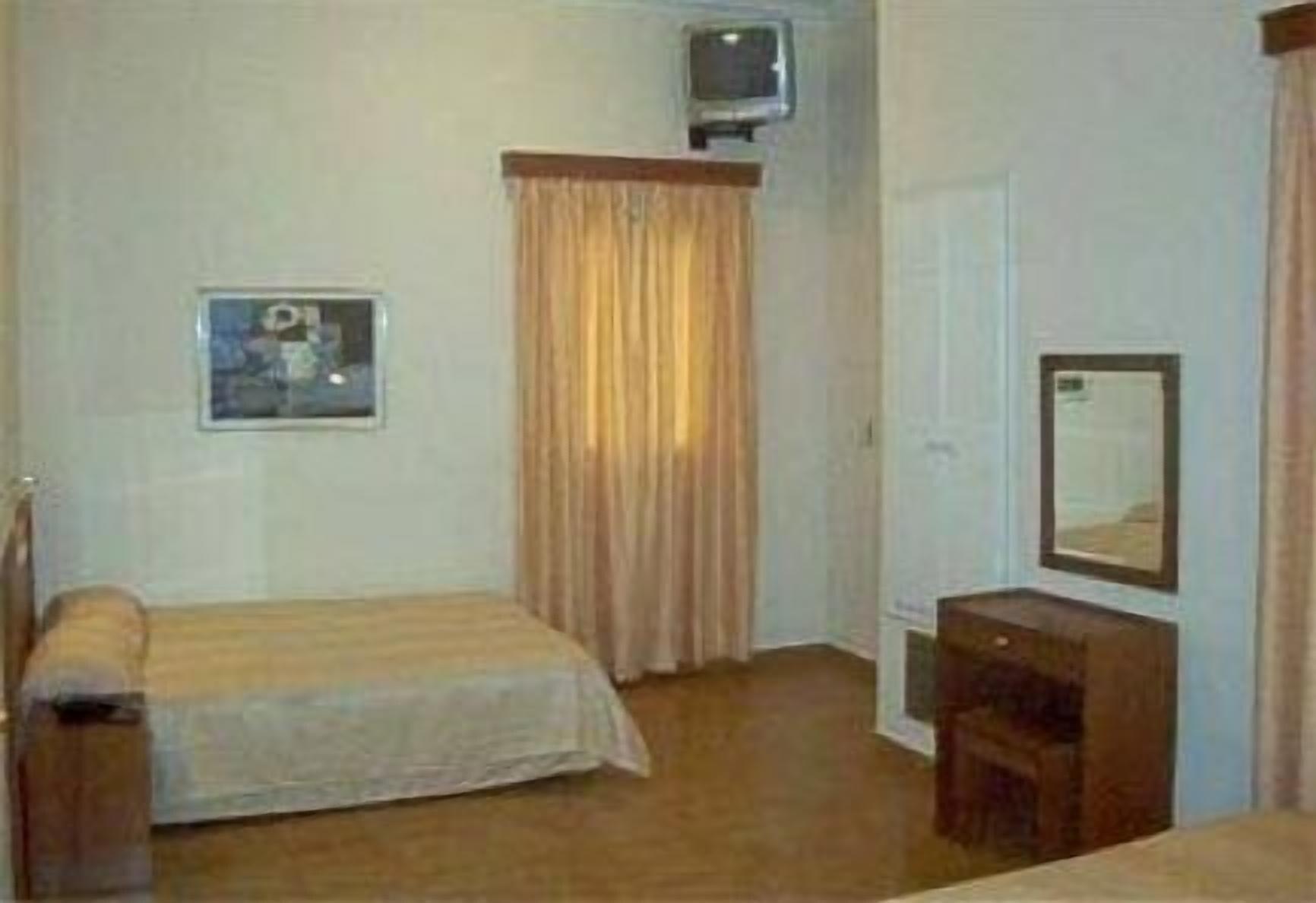 Hotel Rio Athena Bagian luar foto