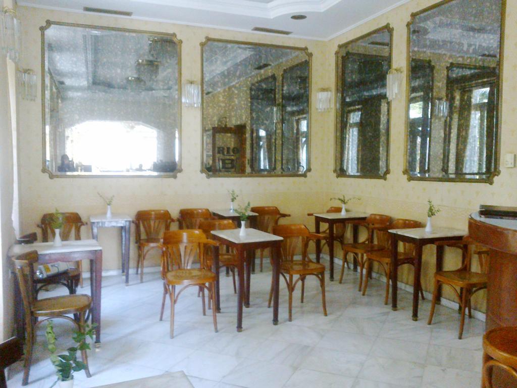 Hotel Rio Athena Bagian luar foto