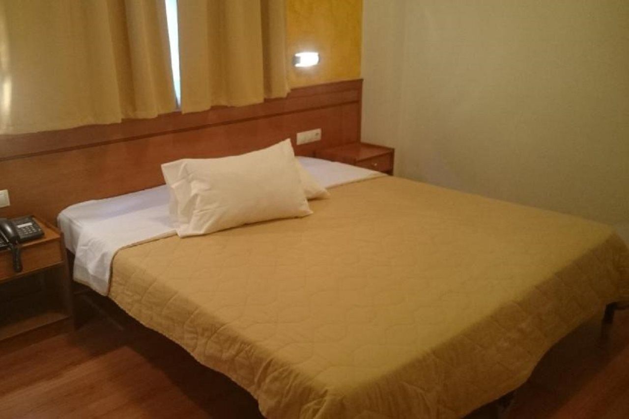 Hotel Rio Athena Bagian luar foto